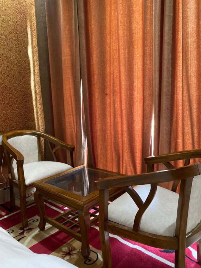 S.R Plaza Hotel Khurja Exterior photo